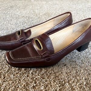 Circa Joan & David Comfort 365 brown leather loafers